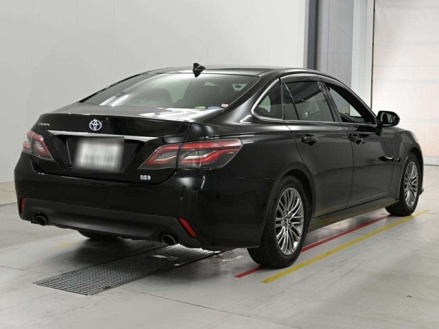 Toyota CROWN 2021 8480109-1