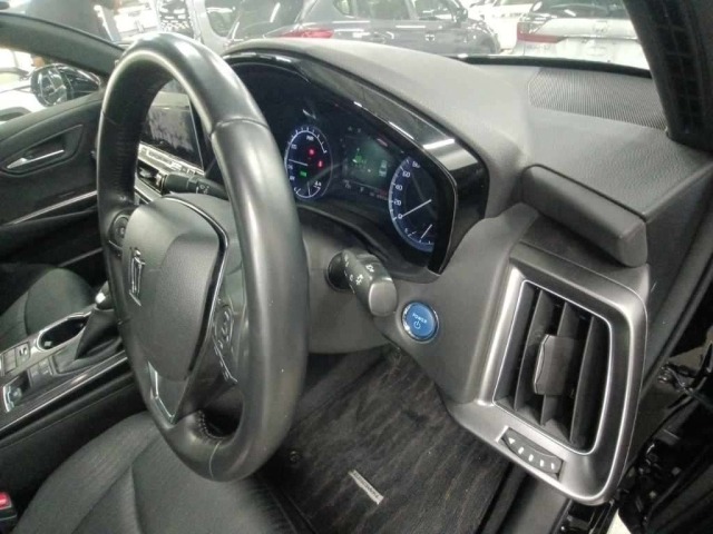 Toyota CROWN 2021 8480109-9