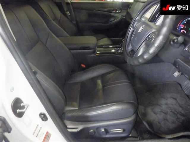 Toyota CROWN 2013 8480117-6