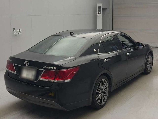 Toyota CROWN 2013 8480130-1