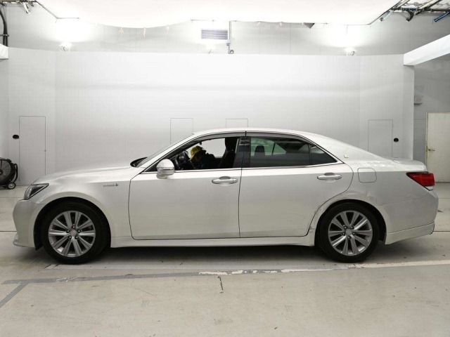 Toyota CROWN 2017 8480174-4