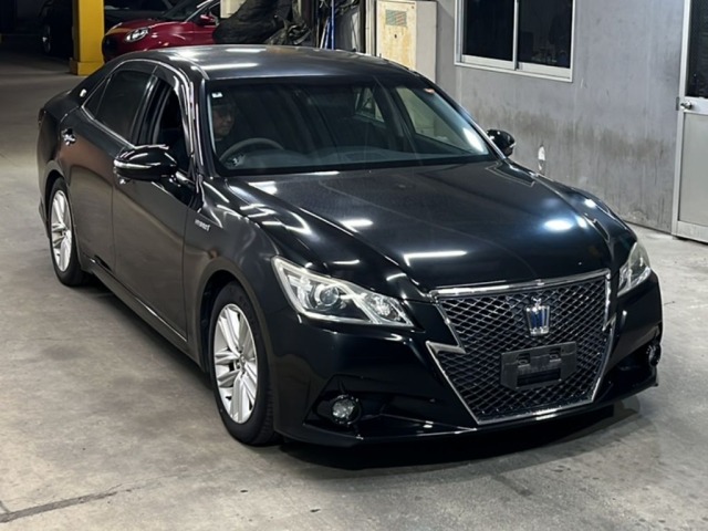 Toyota CROWN 2013 8480202-4