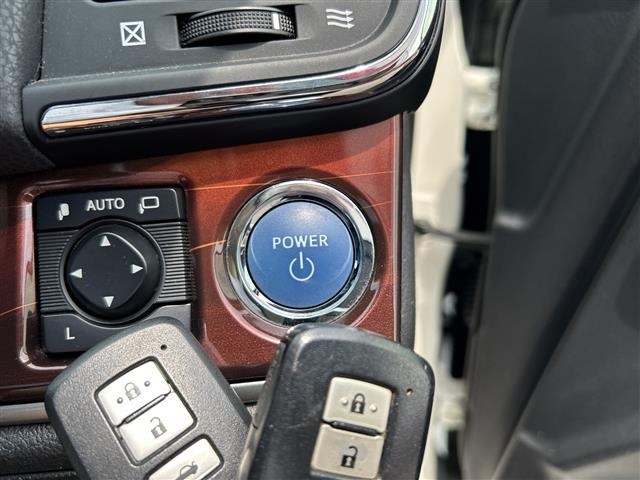 Toyota CROWN 2013 8480718-4