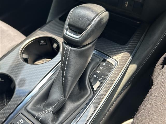Toyota CROWN 2018 8480881-31