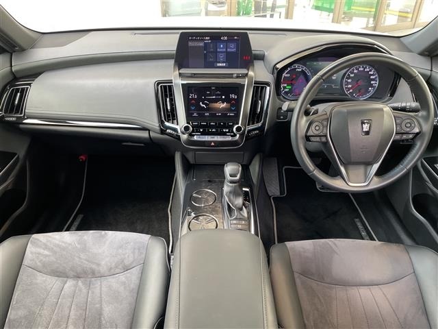 Toyota CROWN 2019 8480943-14