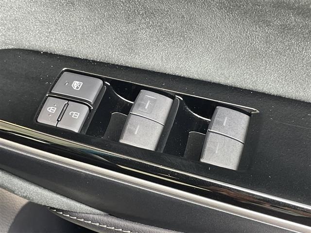 Toyota CROWN 2019 8480943-6