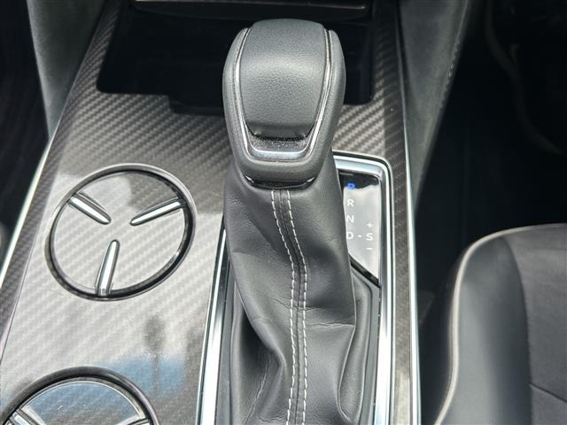 Toyota CROWN 2018 8480951-3