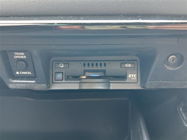 Toyota CROWN 2018 8480951-7