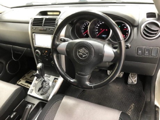 Suzuki ESCUDO 2007 8492602-5
