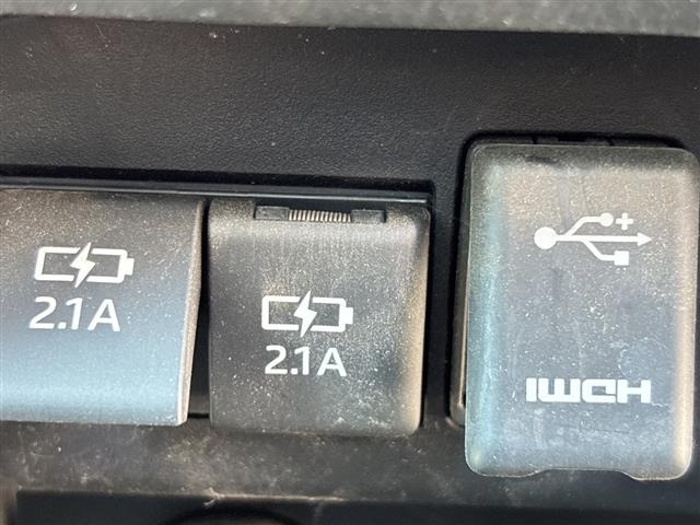 Toyota ESQUIRE 2019 8493064-9