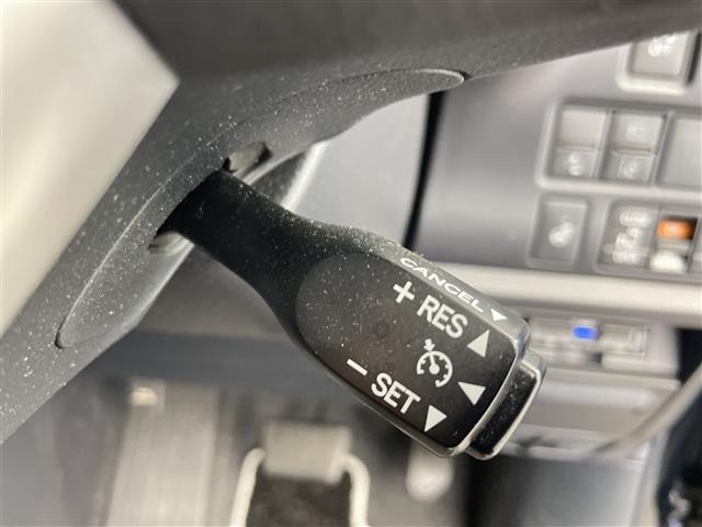 Toyota ESQUIRE 2020 8493118-8