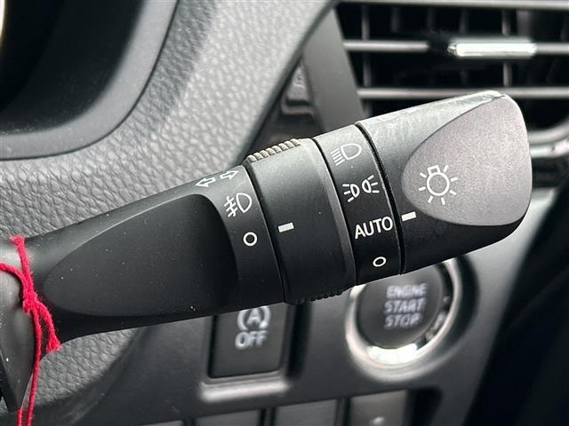 Toyota ESQUIRE 2020 8493170-1