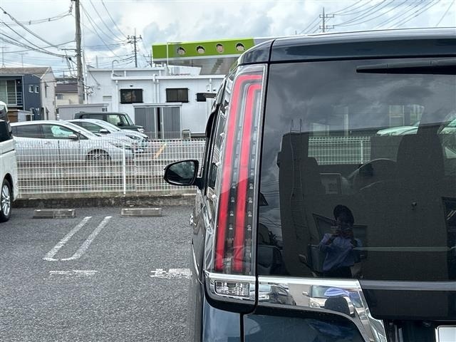 Toyota ESQUIRE 2020 8493170-13