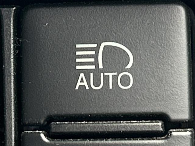Toyota ESQUIRE 2020 8493170-21