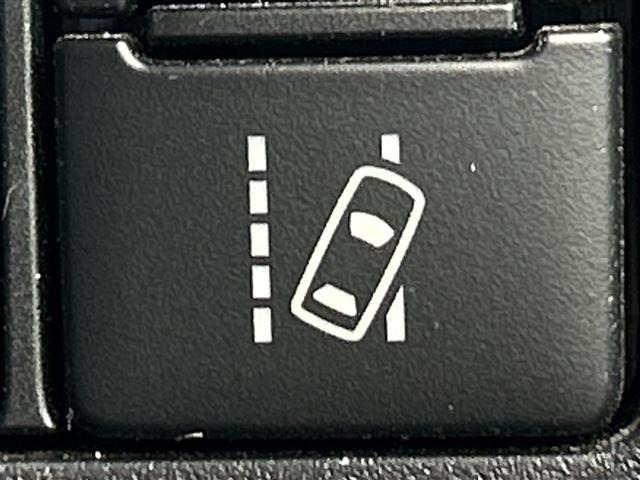 Toyota ESQUIRE 2020 8493170-3