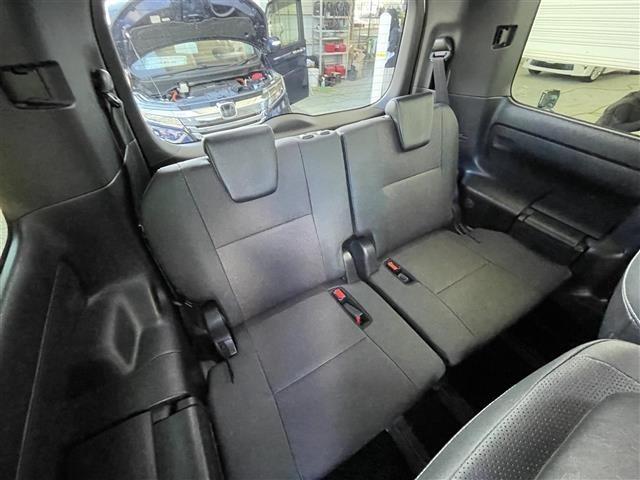 Toyota ESQUIRE 2019 8493301-10