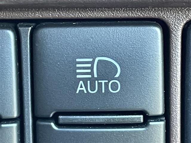 Toyota ESQUIRE 2019 8493301-21