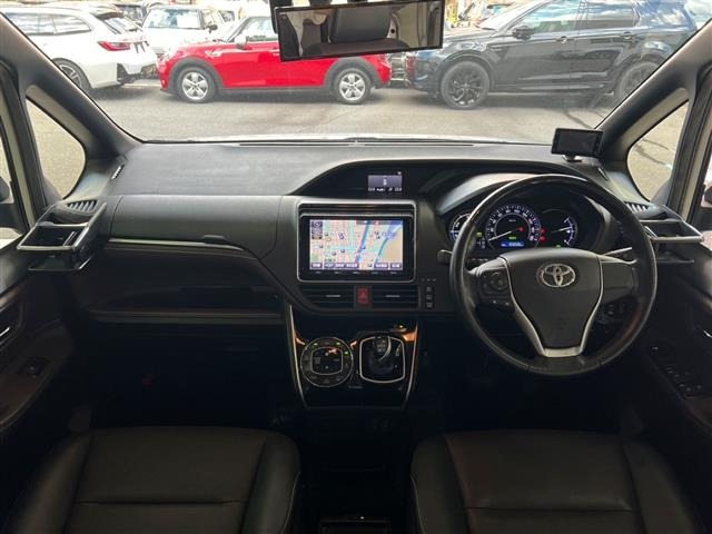 Toyota ESQUIRE 2014 8493302-5