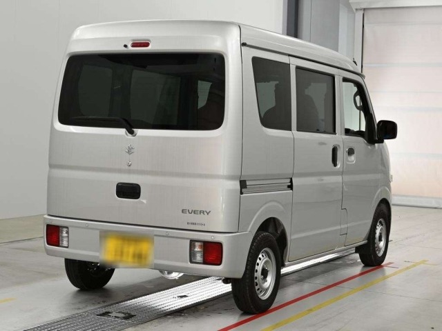 Suzuki EVERY 2024 8481850-1