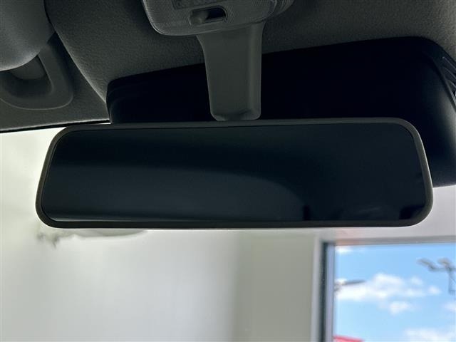 Suzuki EVERY 2025 8482042-17