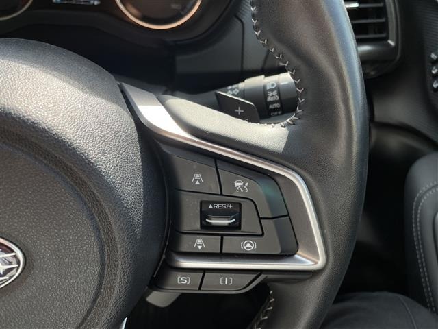 Subaru FORESTER 2023 8489759-3