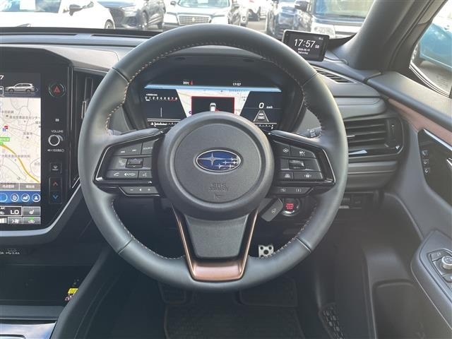 Subaru FORESTER 2025 8489777-3