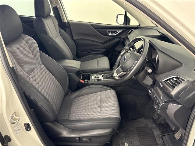 Subaru FORESTER 2022 8489821-1