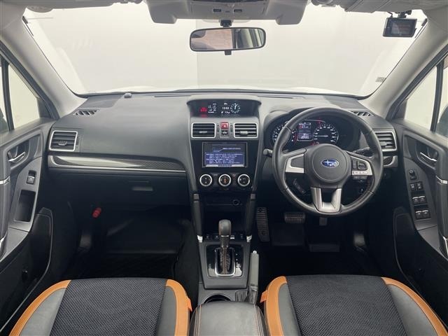 Subaru FORESTER 2018 8489832-14