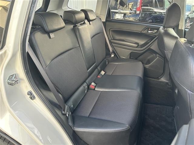 Subaru FORESTER 2013 8489835-3