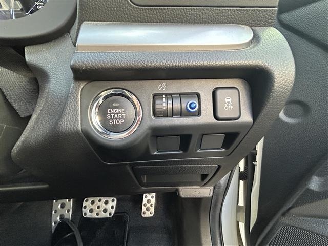 Subaru FORESTER 2013 8489835-5