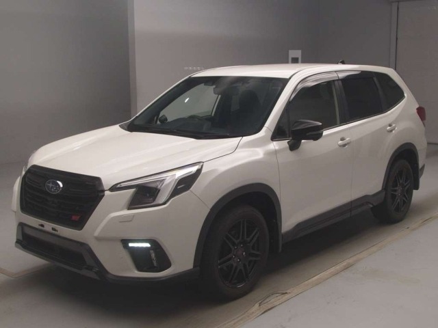 Subaru FORESTER 2023 8489842-0