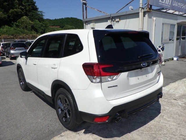Subaru FORESTER 2023 8489845-1
