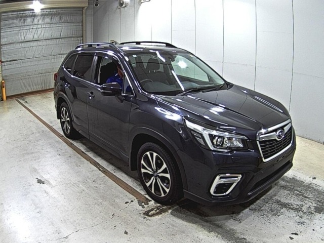 Subaru FORESTER 2018 8489849-0