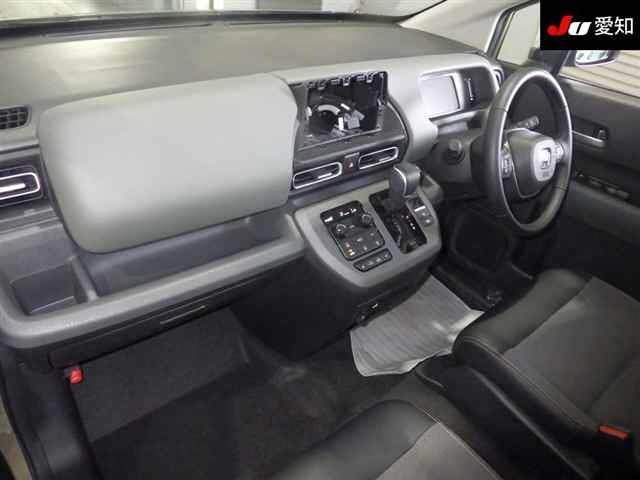 Honda FREED 2026 8488241-3