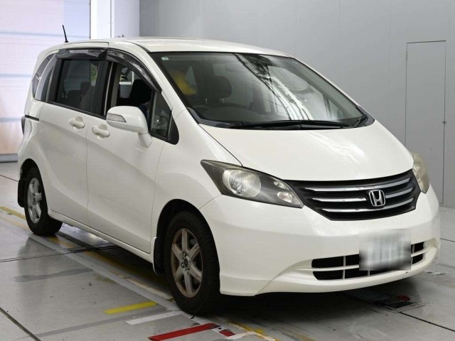 Honda FREED 2011 8488262-5