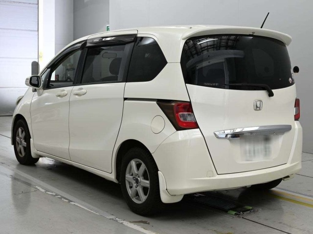 Honda FREED 2011 8488262-6