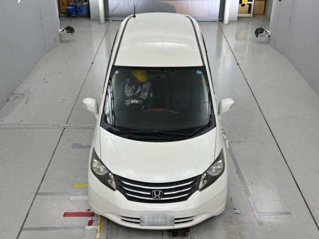 Honda FREED 2011 8488262-7