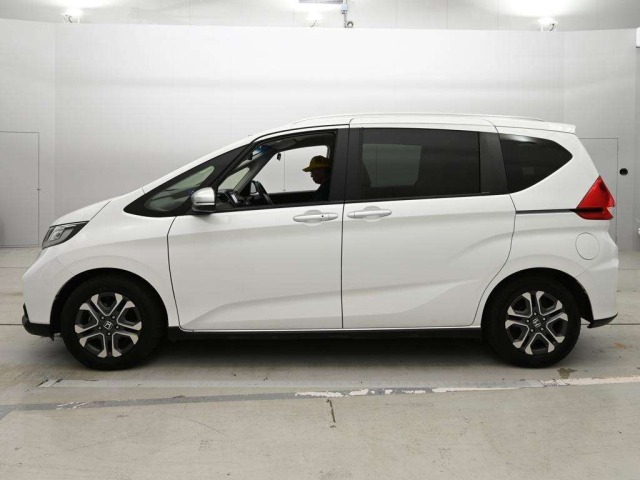 Honda FREED 2022 8488267-4