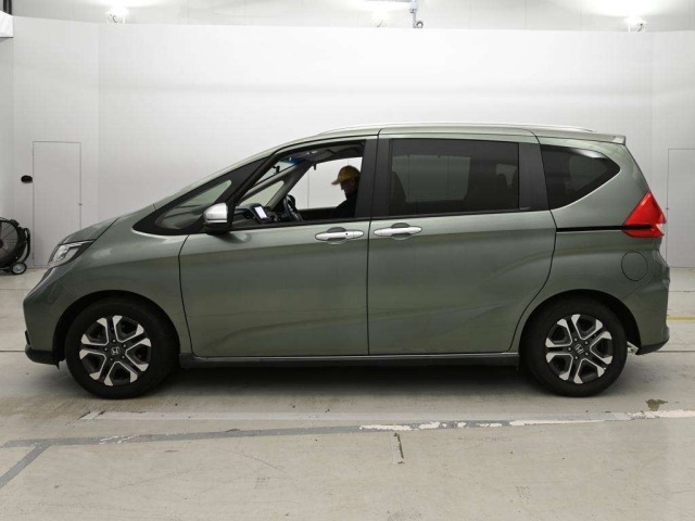 Honda FREED 2023 8488277-4