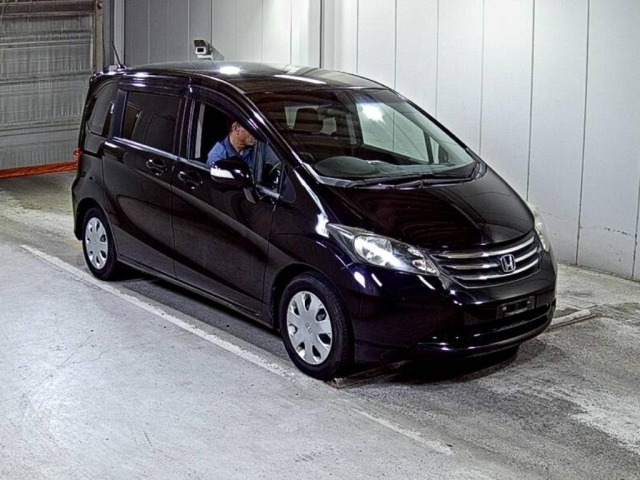 Honda FREED 2011 8488293-0