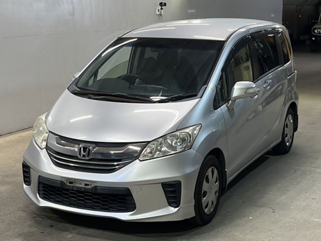 Honda FREED 2015 8488308-0