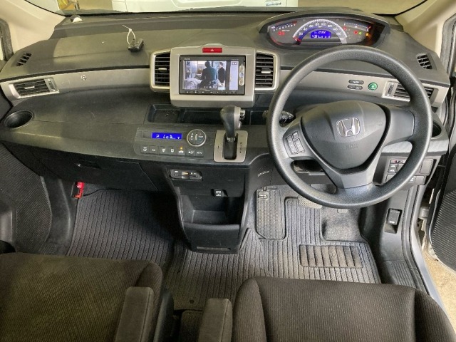 Honda FREED 2015 8488308-3