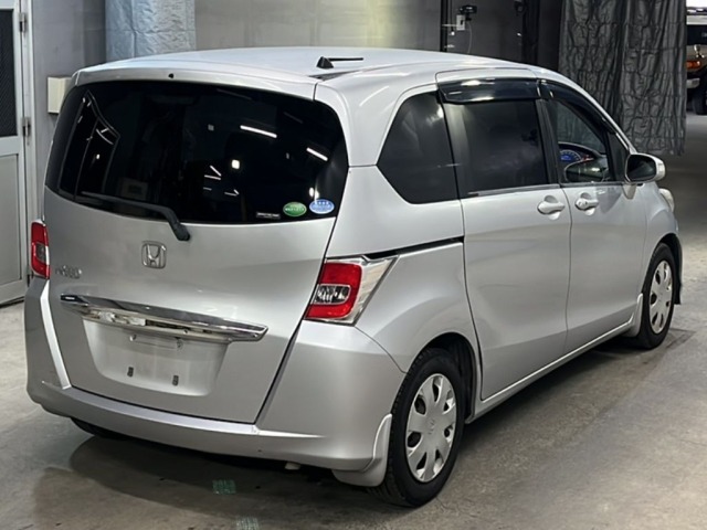 Honda FREED 2015 8488308-5