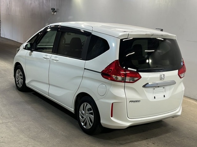 Honda FREED 2017 8488325-1