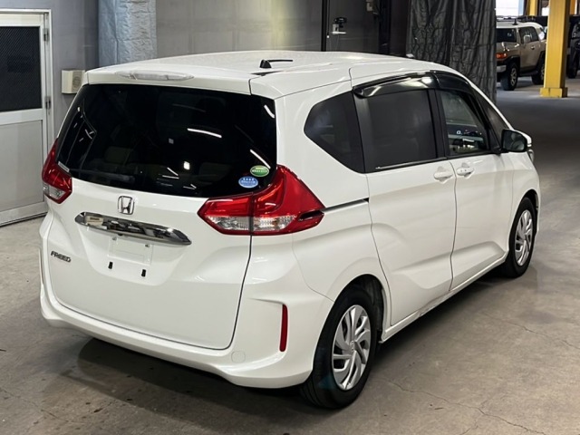 Honda FREED 2017 8488325-5