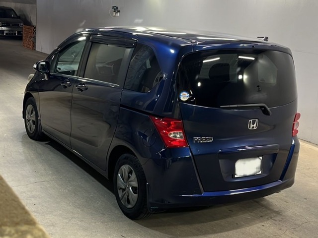 Honda FREED 2011 8488343-1