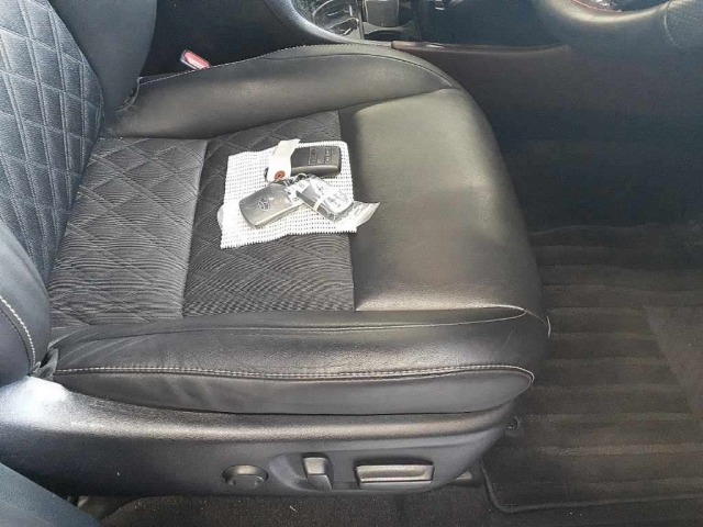 Toyota HARRIER 2017 8479376-10