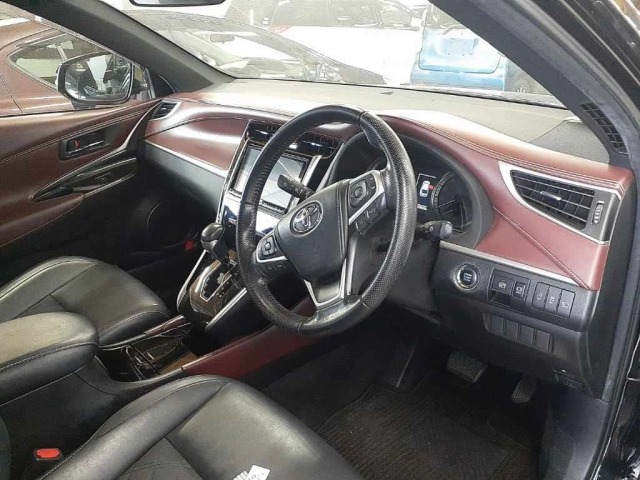 Toyota HARRIER 2017 8479380-9