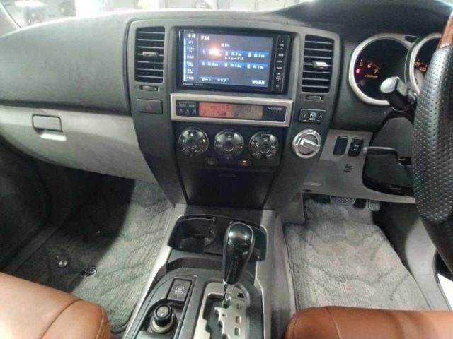 Toyota HILUX SURF 2005 8482180-11