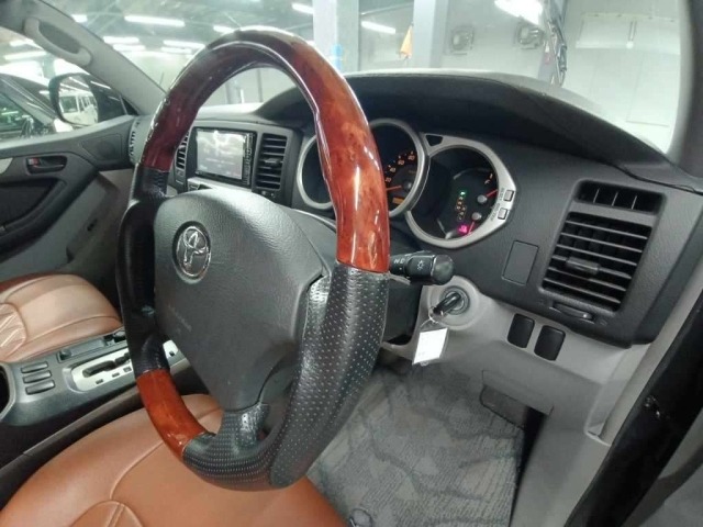 Toyota HILUX SURF 2005 8482180-9